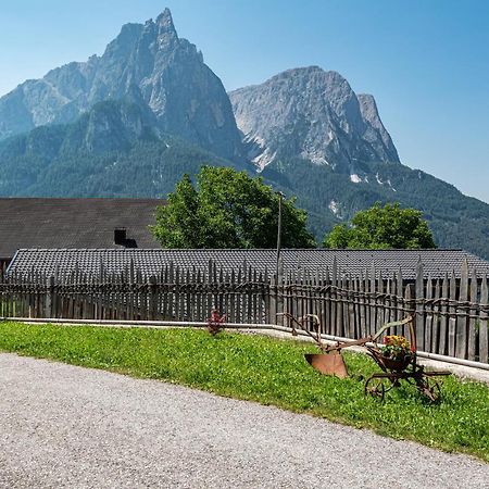 Schildberghof Panorama Apartment Siusi Exterior photo
